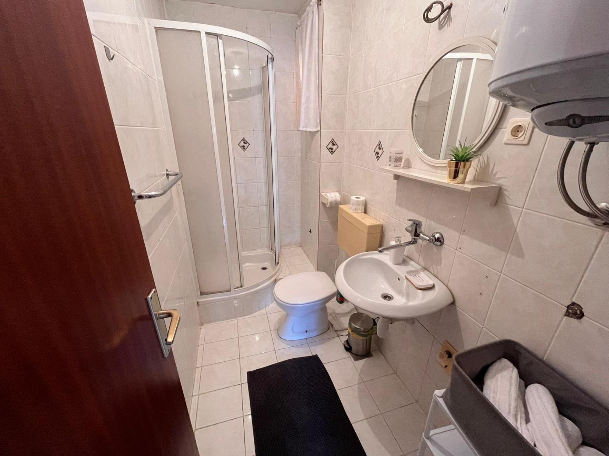 Beautiful Apartment Julieta Привлака Екстериор снимка